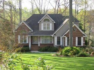211 Waterford Dr, Inman, SC 29349
