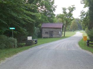 135 Old Cabin Rd, Cascade, VA 24069