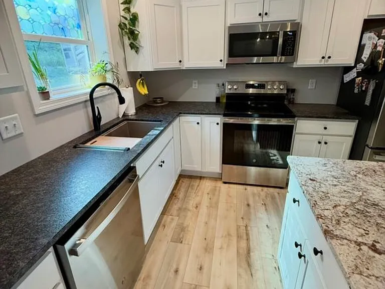 69 Wildwood Dr — Photo 2