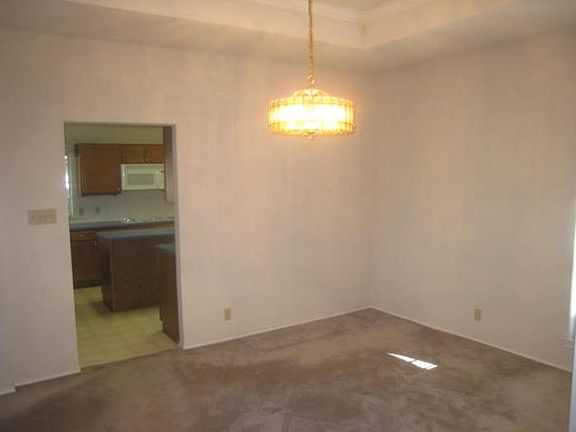 Formal Dining