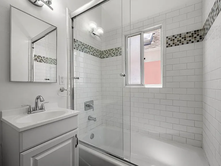 1201 S. Alfred — Photo 12