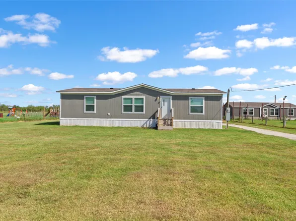 2347 NE County Road 2070, Powell, TX 75153