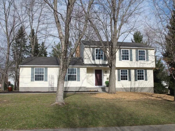 5485 S Diana Lynn Dr, Stow, OH 44224