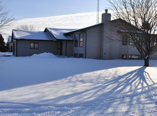272 Montraille St W, Pembina, ND 58271