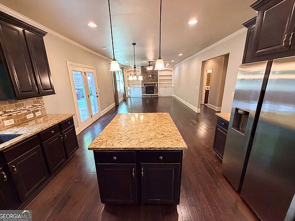 2nd image of 8785 Ellesmere Dr