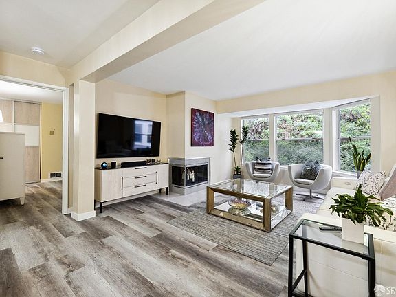 3rd image of 1380 Greenwich St APT 209