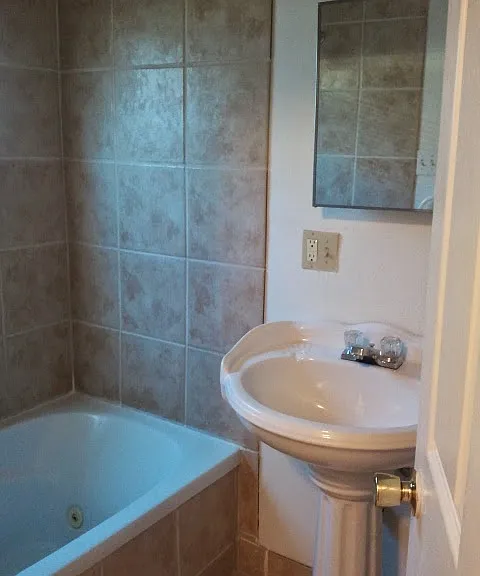 3145 Laussat Pl — Photo 5
