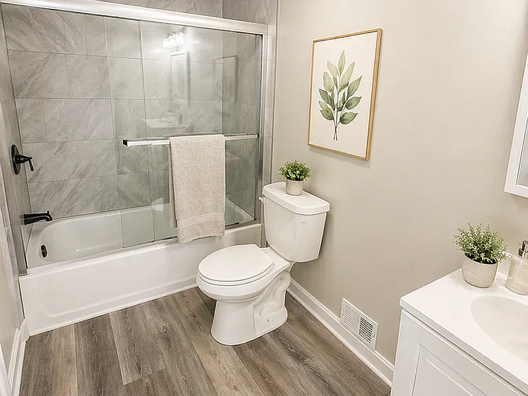 1411 W North Ave #2 — Photo 10