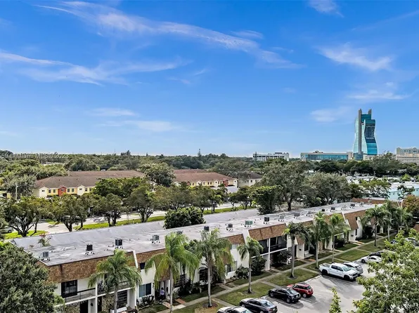5277 SW 40th Ave #17, Fort Lauderdale, FL 33314