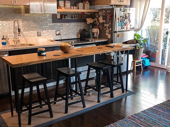 5th image of 3825 NE 155th Pl APT 101