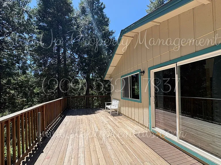 22400 Broken Bough Ln — Photo 25