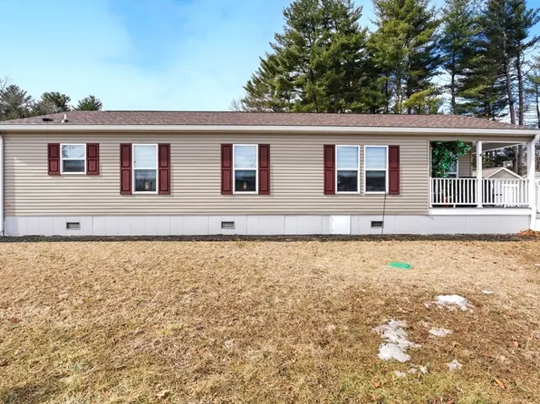 1 Johns Dr, Westfield, MA 01085