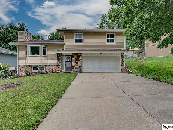 2nd image of 2605 Geri Dr
