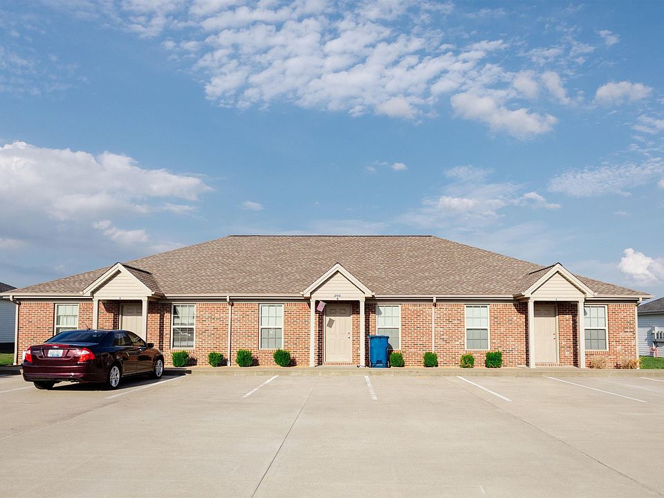 1st image of 2102 Vintage Hills Dr