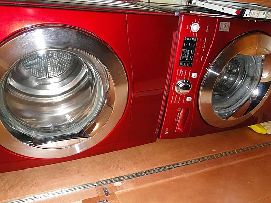 Sold by Better Homes & Gardens FH Realty | media 32