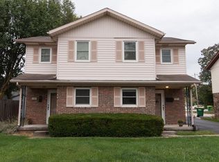 125 S 9th St, Zionsville, IN 46077