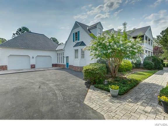 3rd image of 10032 Sir Bradley Ct