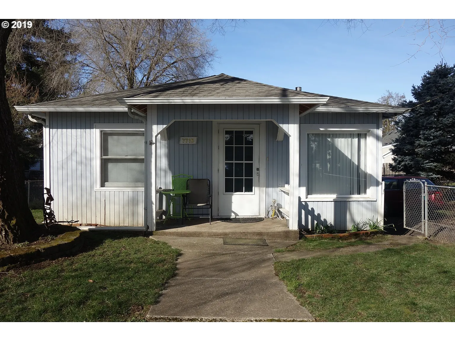 7715 SE 66th Pl photo 1