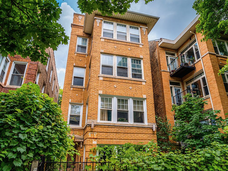 1st image of 4825 N Sawyer Ave #G