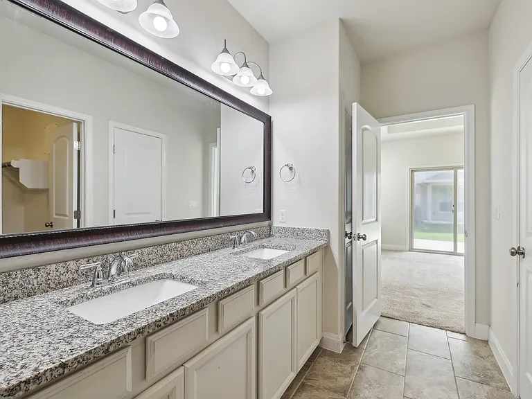 10418 Turnbull Loop — Photo 19