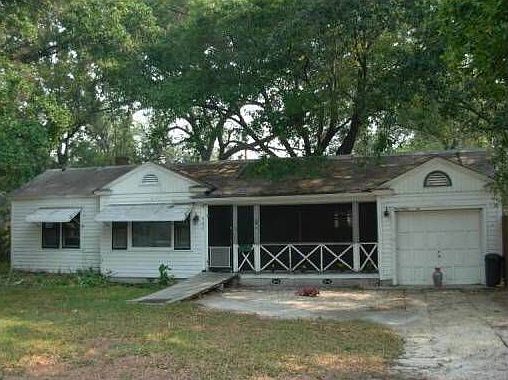 1st image of 907 Cornelius Ave