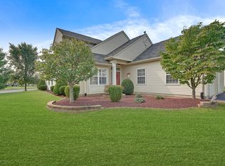 8 Lyon Ct, Manchester, NJ 08759