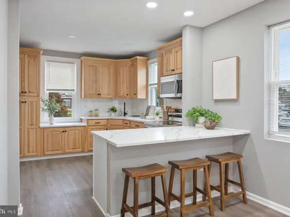 7909 Highpoint Rd, Baltimore, MD 21234