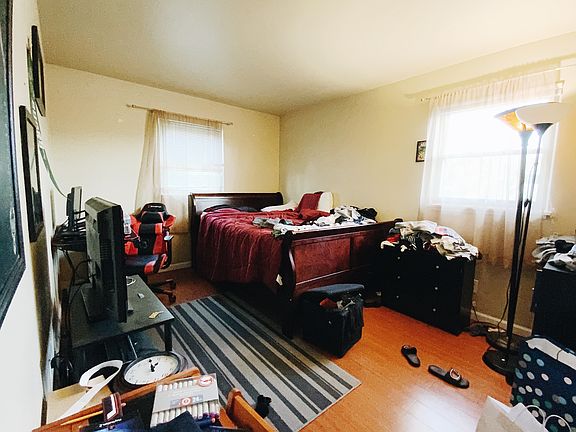 5th image of 10233 W Grant St #10233