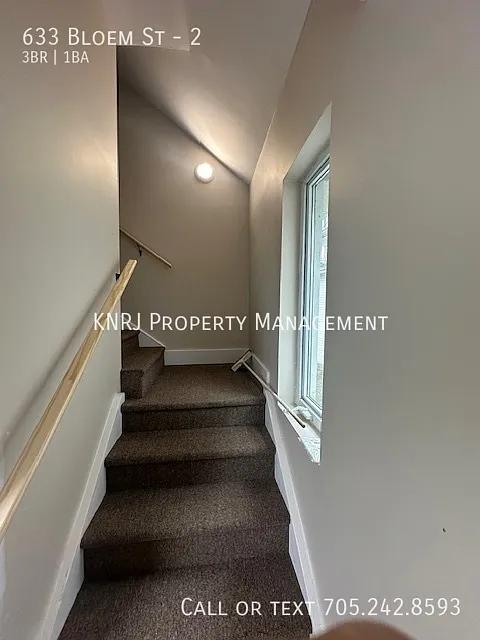 Building Photo - 633 Bloem St #2
