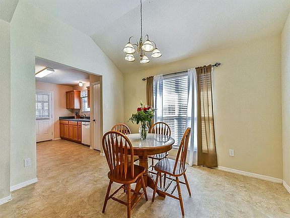 5th image of 24207 Wild Horse Ln