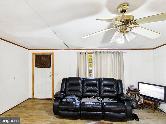 2nd image of 35353 Dannys Dr