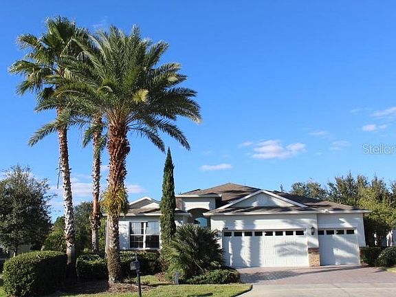 2nd image of 3620 Solana Cir