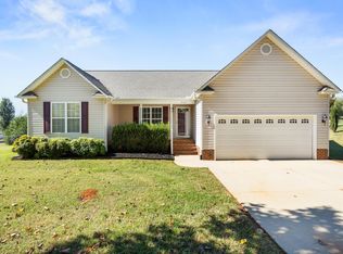 300 Cunningham Rd, Woodruff, SC 29388