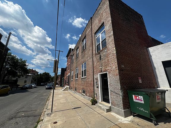 2nd image of 1025 E Montgomery Ave #1A