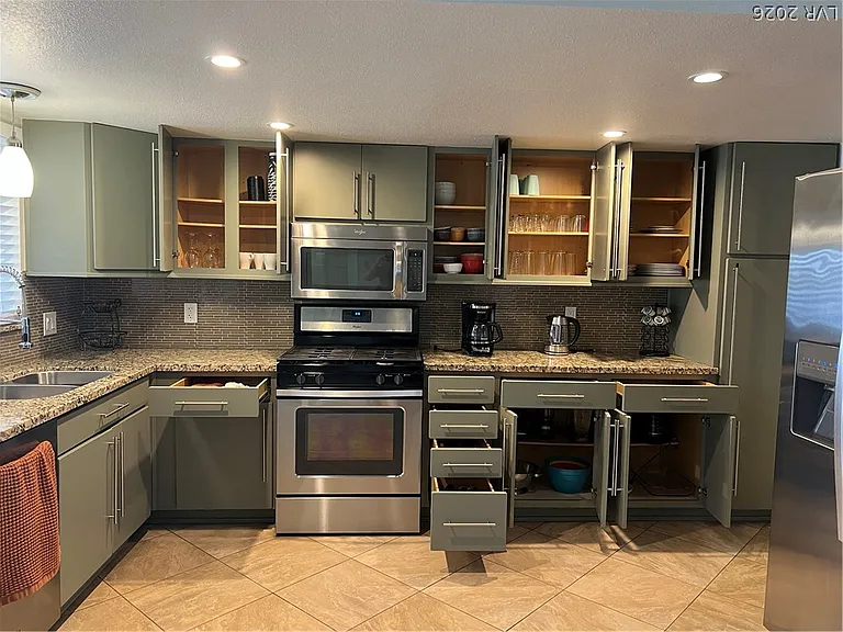 3956 Clear View Dr — Photo 56