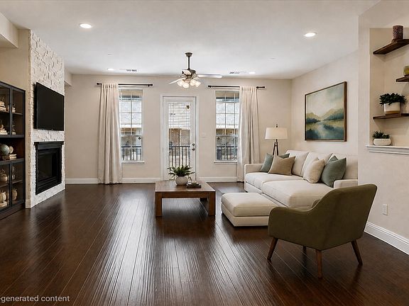 5th image of 559 W Royal Ln