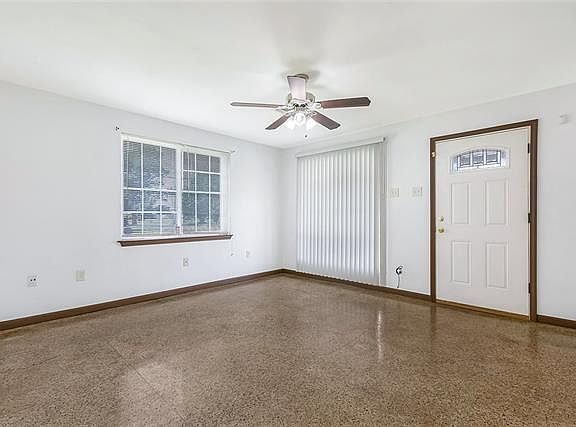3rd image of 2107 Aycock St