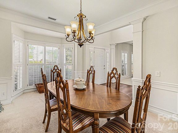 5th image of 608 Eden Wood Ct