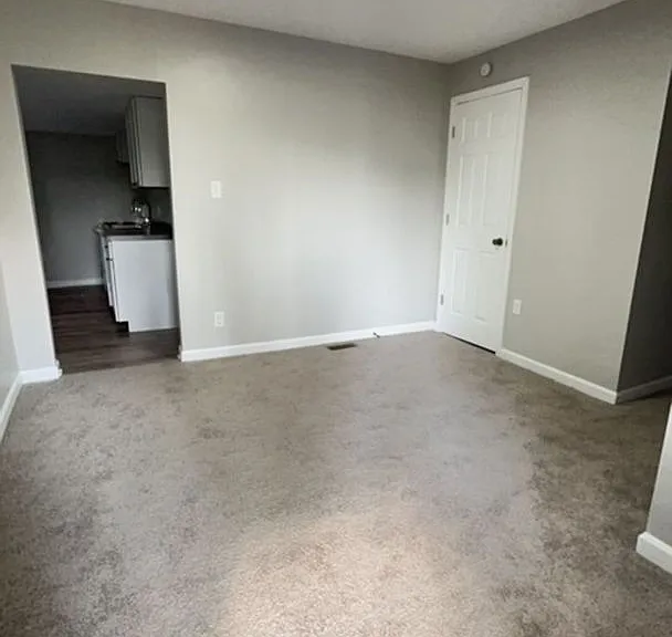 1109 E Kirby Ave Whim & Proper, LLC) — Photo 20