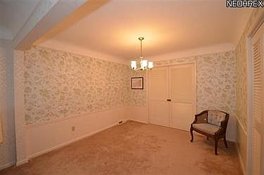 3rd image of 415 Pellett Dr
