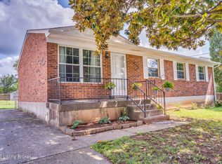 12435 Somerset Dr, Louisville, KY 40229