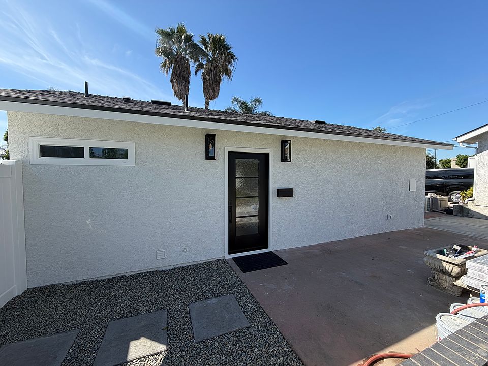 1st image of 12673 Eastend Ave #3
