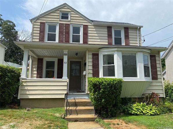 52 Summers St #1