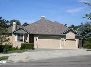 5753 Marsh Hawk Dr, Santa Rosa, CA 95409