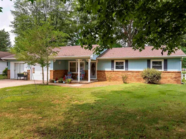 1008 Kimberly Ct, Marion, IL 62959