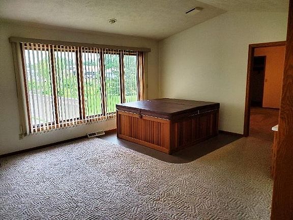 4th image of 1518 Dakota St