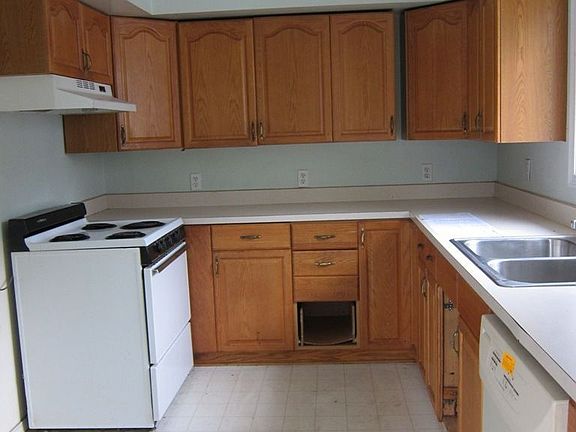 Sunny Kitchen