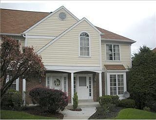 1st image of 546 Lakewood Dr