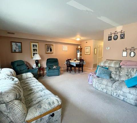 3rd image of 11129 Waldemire Dr