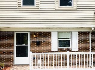 710 White Hall Ln, Virginia Beach, VA 23462